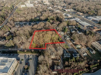 /international/us/599-mission-road-winston-salem-nc-110103977017/