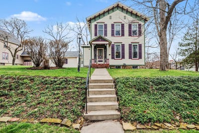 /international/us/320-n-division-street-marshall-mi-110106815446/