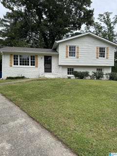 /international/us/1073-sherbrooke-circle-homewood-al-110108477717/