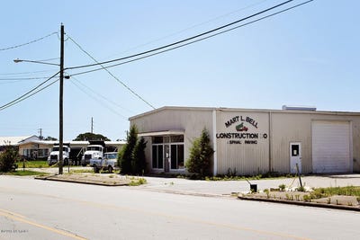 /international/us/2511-bridges-street-morehead-city-nc-110120028483/
