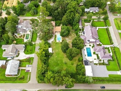 /international/us/830-s-madison-street-covington-la-110100939435/
