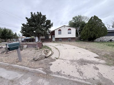 /international/us/920-topeka-ave-la-junta-co-110108551797/?lang=id