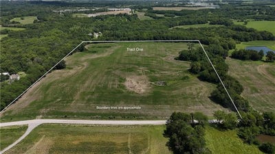 /international/us/track-1-se-240th-street-plattsburg-mo-110108960003/