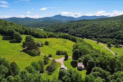 /international/us/139-cozzens-road-huntington-vt-110108978616/