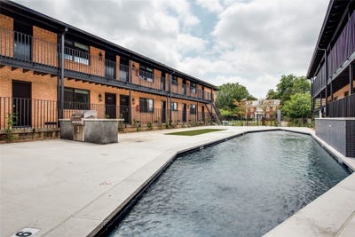 /international/us/5103-5111-live-oak-street-dallas-tx-110106722562/