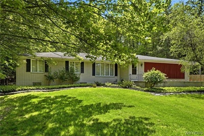 /international/us/7922-hywood-drive-hamburg-ny-110108538760/