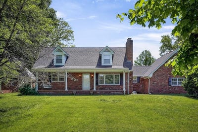 /international/us/209-myers-st-livingston-tn-110108099369/