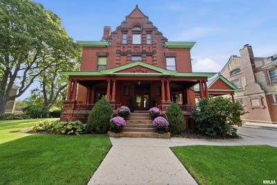 /international/us/518-w-high-street-peoria-il-110120457881/
