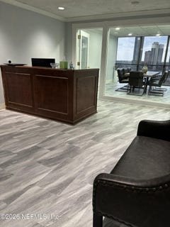 /international/us/233-e-bay-street-jacksonville-fl-110107628536/