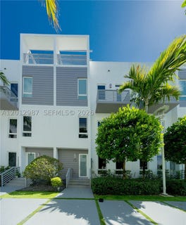 /international/us/9165-nw-33rd-st-doral-fl-110107808413/