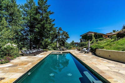 /international/us/1315-crestmont-drive-angwin-ca-110106975812/