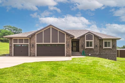 /international/us/2849-birdsley-road-council-bluffs-ia-110109207090/