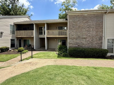 /international/us/6774-enchanted-oak-pl-memphis-tn-110108874112/