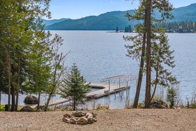 /international/us/upper-bear-creek-bay-rd-lot-12-coolin-id-110107932674/