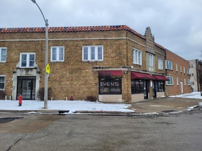 /international/us/2834-w-atkinson-ave-milwaukee-wi-110105271922/