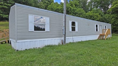 /international/us/1060-veneable-school-road-booneville-ky-110109158932/