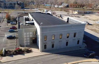 /international/us/225-n-high-street-muncie-in-110104954467/