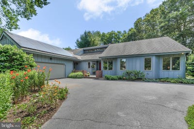 /international/us/101-mill-top-drive-kennett-square-pa-110100981386/