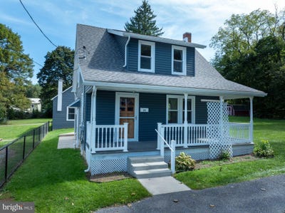 /international/us/211-pin-oak-street-pleasant-gap-pa-110110195626/
