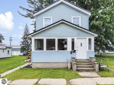 /international/us/221-north-street-st-louis-mi-110100561154/