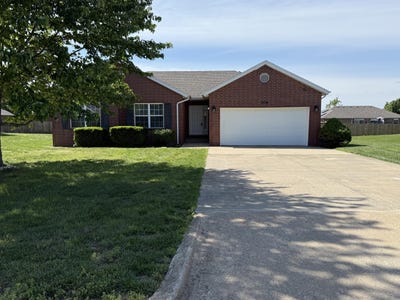 /international/us/104-e-comanche-court-strafford-mo-110107750377/