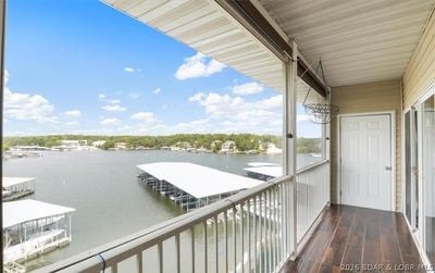 /international/us/1181-jeffries-road-osage-beach-mo-110105836528/