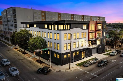 /international/us/1329-4th-avenue-birmingham-al-110104439730/