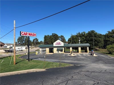 /international/us/320-n-main-street-laurie-mo-110104199413/