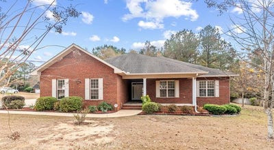 /international/us/264-plantation-way-ozark-al-110103692711/