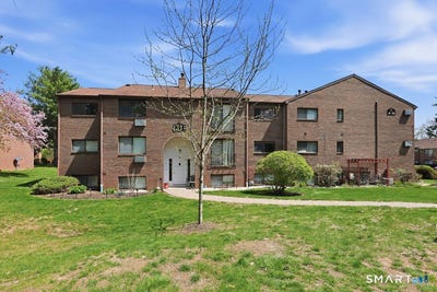 /international/us/500-darling-street-southington-ct-110107549140/