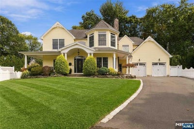 /international/us/15-chapel-place-wayne-nj-110110354215/