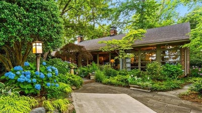 /international/us/1905-huntington-road-greensboro-nc-110100588816/
