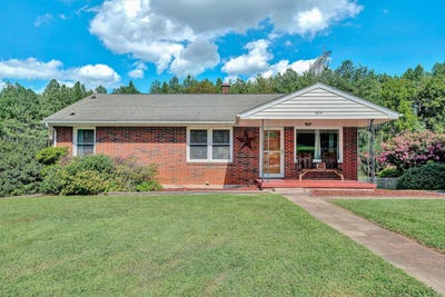 /international/us/5814-maywood-ave-salem-va-110119624157/