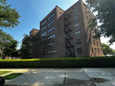/international/us/18-75-corporal-kennedy-street-bayside-ny-110100929813/?lang=zh-tw