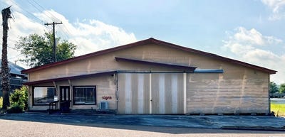 /international/us/132-s-austin-street-jasper-tx-110105928234/