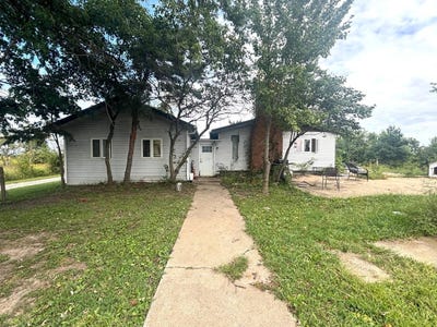 /international/us/12139-nevada-road-new-boston-mo-110110149483/