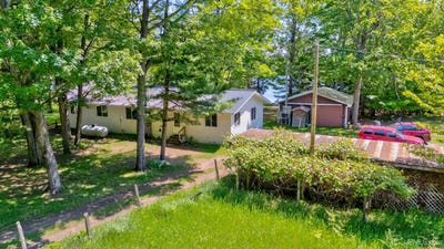 /international/us/14738-ll-road-wetmore-mi-110105395888/