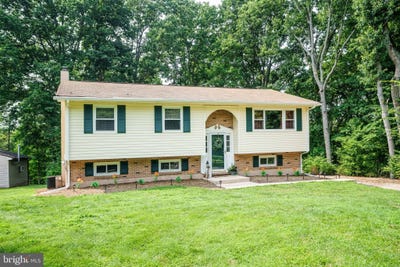 /international/us/89-greenwood-street-elkton-md-110109384376/