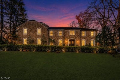 /international/us/27-pine-hill-rd-old-tappan-boro-nj-110107782127/