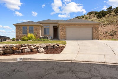 /international/us/2702-w-300-s-cedar-city-ut-110100027497/