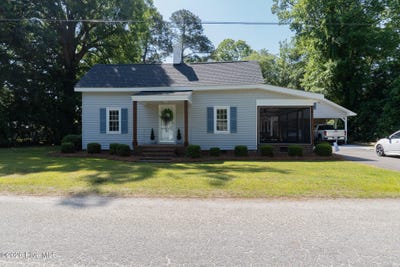 /international/us/512-s-ashe-street-bladenboro-nc-110108191272/