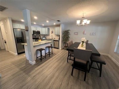 /international/us/1404-n-saturn-avenue-clearwater-fl-110091440583/