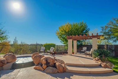 /international/us/2347-w-river-rock-court-phoenix-az-110104241450/