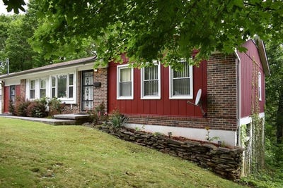 /international/us/112-spring-grove-bluefield-wv-110106946038/