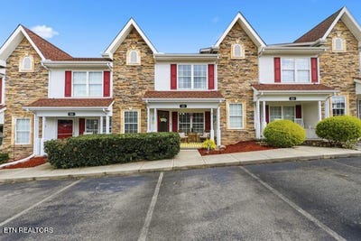 /international/us/523-orchard-valley-way-sevierville-tn-110119483543/