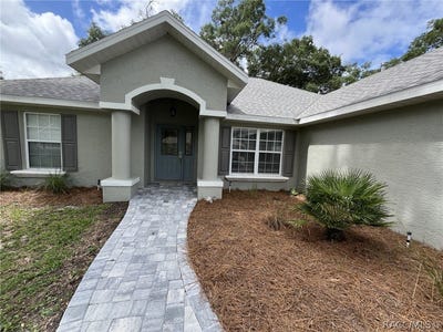 /international/us/5414-se-107th-street-belleview-fl-110108438614/