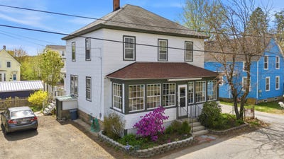 /international/us/3-leighton-street-sanford-me-110107825008/