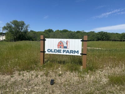 /international/us/lot-12-overton-ave-waukesha-wi-110108632586/?lang=fr
