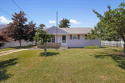 /international/us/402-indian-avenue-north-cape-may-nj-110108553168/