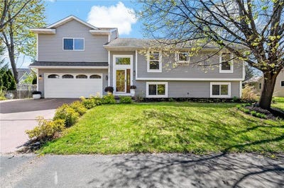 /international/us/8600-pineview-lane-n-maple-grove-mn-110108205850/